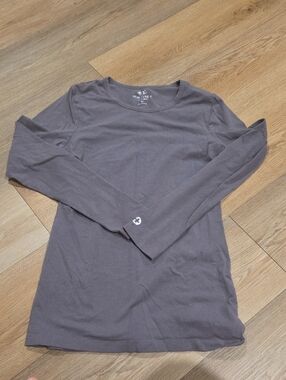 Figs Long Sleeve Tee in Charcoal Gray